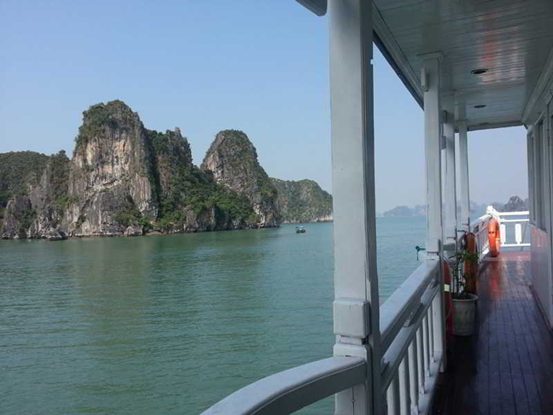 Hotel Legacy Cruise Ha Long Esterno foto